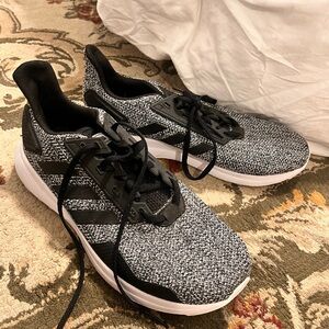 Adidas Men's Black and White Sneakers